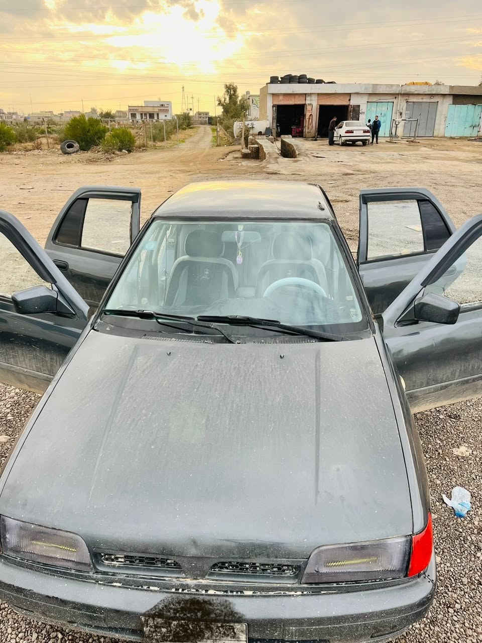 السلام عليكم ورحمه الله وبركاته
نيسان سني موديل 1991 كير ومحرك جديد المحرك القبغ الأبيض شاده شديد مال گصة صدر نضيف تخم تاير تضيف رقم كركوك سنويه 2027السياره جاهزة من كلشي كلها شغاله السعر 32 وبيها مجال مصبوغه جماليه فقط 

مكان السيارة صلاح الدين 

هـ***********‬‏
