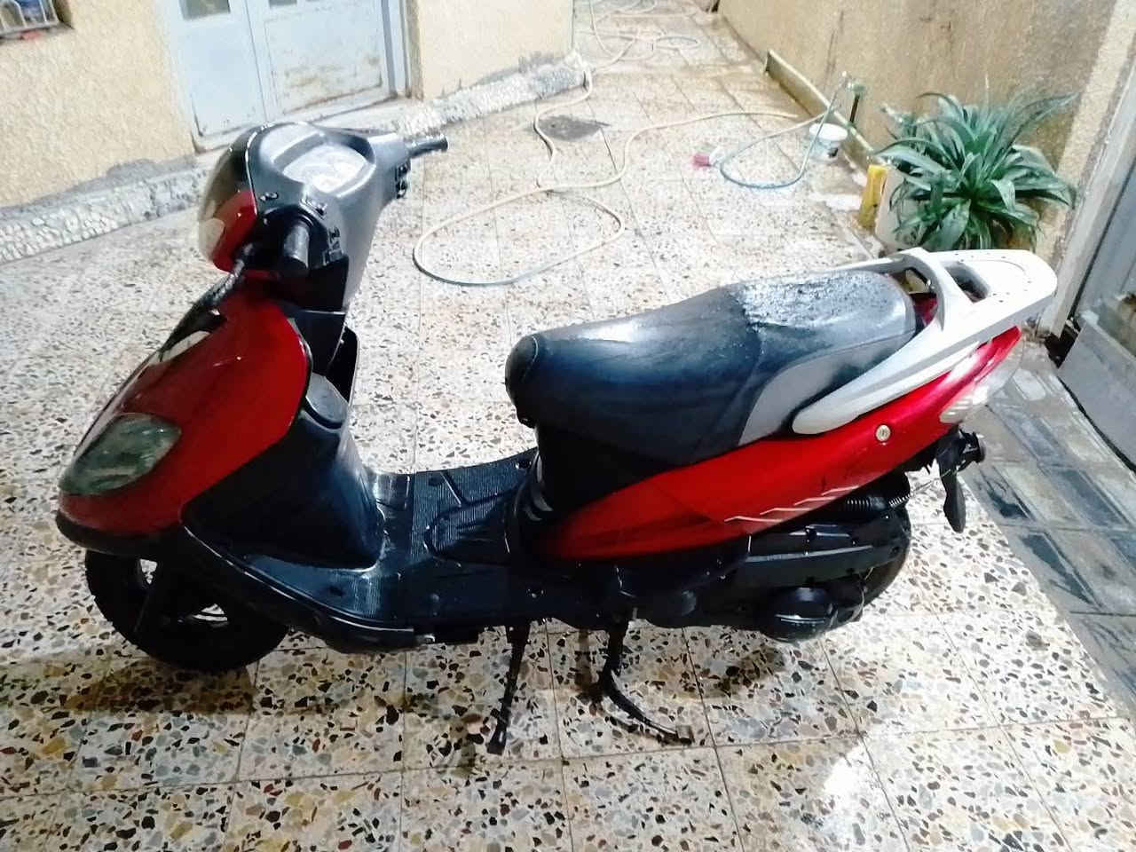 سلام عليكم عندي دراجه سيام البيع او مراوس بدراجه بطه***********
