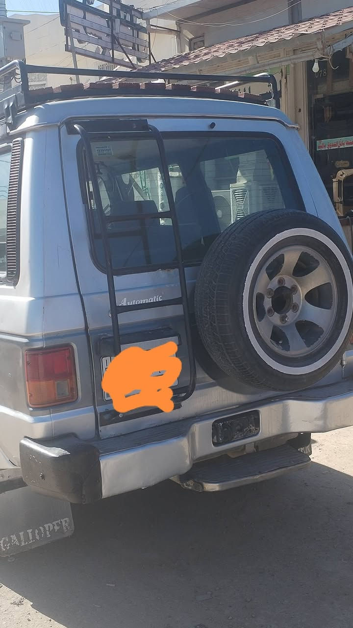 كالوبر للبيع موديل ٩٣ رقم بغداد مشروع وطني مكينه وكير كورسيده سياره جاهزه سعرها ٤٣ بيها مجال قليل ***********
***********
