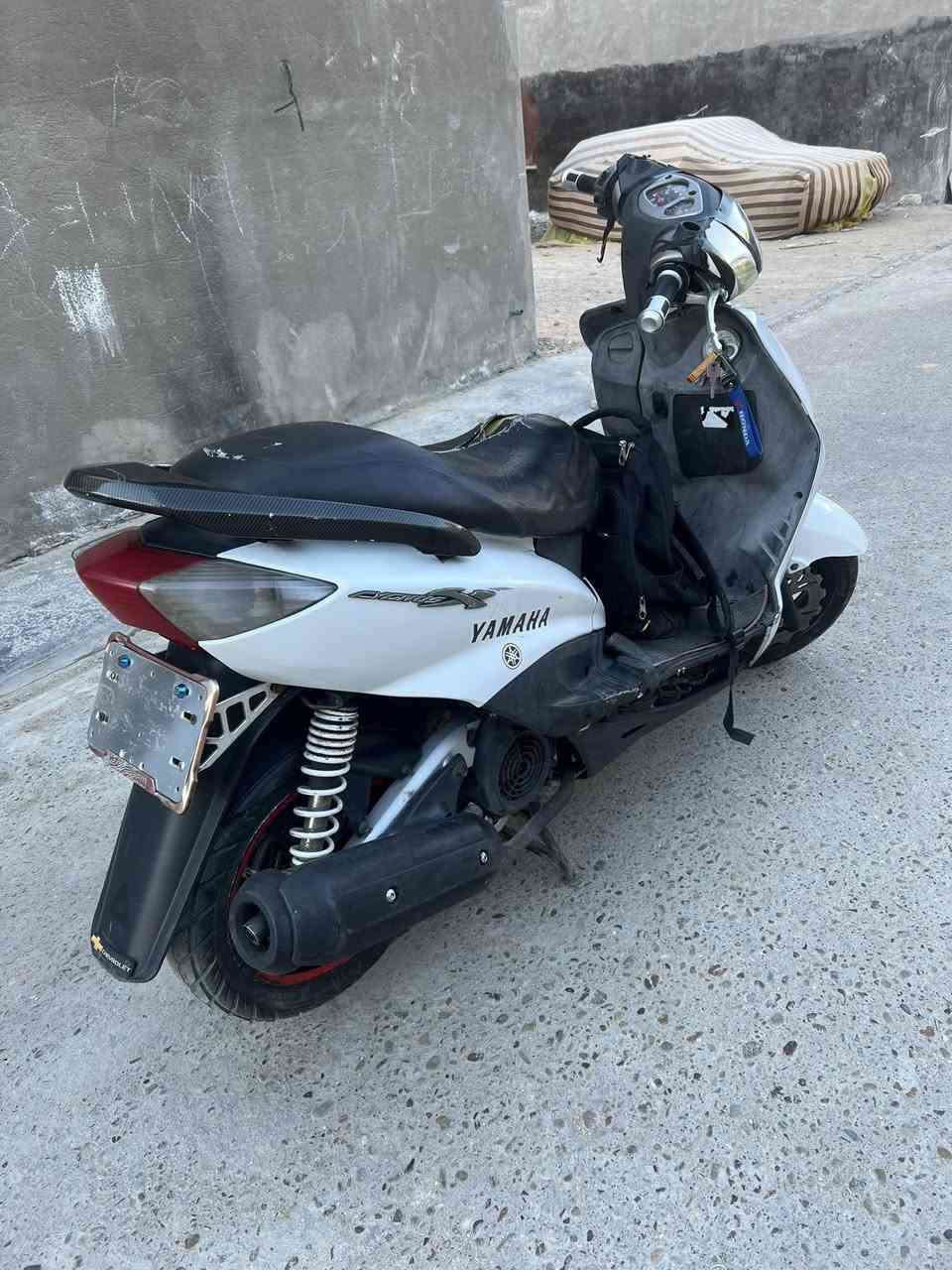 السلام عليكم سكنس نثيه ياباني 110 استانت حساس للبيع
دراجه كامله مكمله سلف هندر مكينه بلاد ناعمه 
اوراق مال معرض موجوده من منزله دراجه كامله ماعده بجم مالتهه تعبان وبي كسر فقط غيرهه كلشي مابيهه وخير من الله 
بيهه كم قطعه تزويد اصلي بيهه ثلاث قطع كاربون اليف حقيقي اول منزلت يعني سبايدر وترايش كاربون بيهه سلف رياضي كلجات رياضي أصليات فج وصينيه NCY يدات رياضي بيهه 
المكان بغداد الكريعات او اعضميه اي استفسار
 اكثر عل رقم *********** 
ملاحضه القاعده مال رقم الخلفيه مو ويه الدراجه 👍
