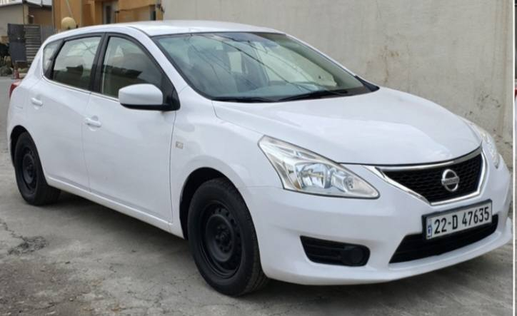 نیسان تیدە مۆدێل 2016 خەلیجی سفری هەولێر سپی بەفری سعرێکی هەرزان 93 
نیو بۆنیت بۆیاغە 
نیو چاملغی بۆیاغە
دوودەرگای بەبیلاد گۆراوە 
چاملغێکیشی سپوغە 
پێشوو پشت بەشەرت ناوو دەرگاکانی گرتویەتی 
*********** أربيل, العراق
