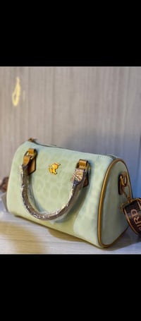 جنط سيارة • ماركة تجنن • حجز خاص