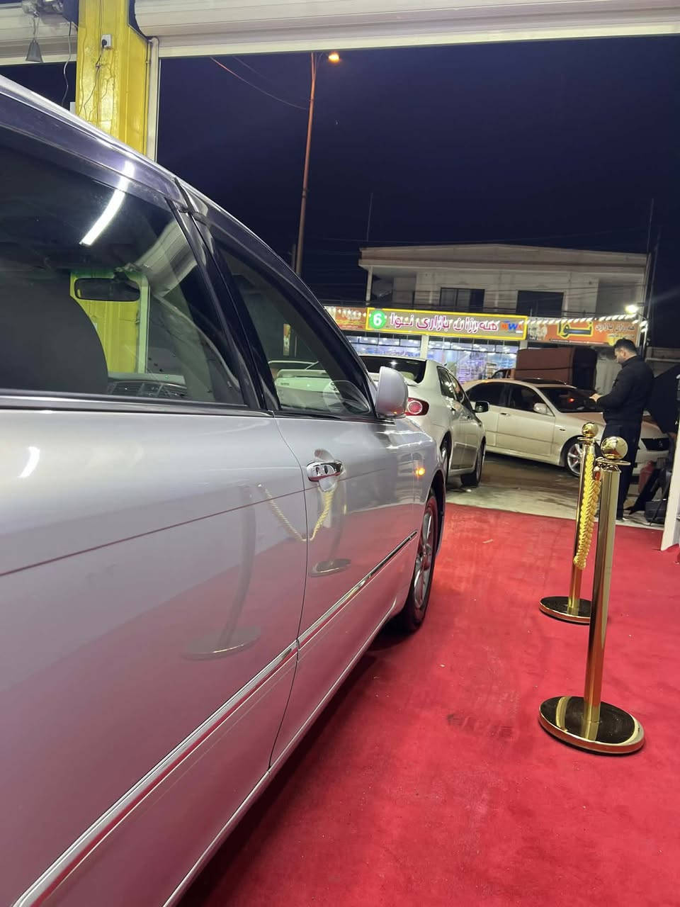 بە ناوی خوای گەورە
شاهینە بۆ فرۆشتن بەحری تازە داغڵ
١٨٢ بێ دوکەڵ 
٢٠٠٦ موس 
بەسمە ڕەساسی
ناو زەرد
٢ دوگمە 
١١٠ هەزار ڕۆشتووە
سەیارەکە کامل مەسرەفە نوقسانی نییە بێ چاڵ و شوختە زۆر زۆر جوانە ماڵی دۆستە تەقە و ڕەقەی نییە تەبرید سارد و گەرم مەزبووت برێکی مەزبووت داشبڵی زۆر جوانە و کامل کارەبای و گیانی بە شەرت 
بۆیاخیش سەقف و حیزام بە شەرت بێ دەعم لێدراو کەڤەر گۆڕاو ڕەقەم شانسی بە شەرت…..
گۆڕینەوەش دەکەم لەسەر دڵگرتن 
نرخی : ٦٠$ گەڵا کۆتای بۆ معامەلە تەلەفۆن مەکە 
شوێن : عەربەت 
ڕەحمەتت لێبێت موشتەری نیت سەری خۆت و منیش مەیەشێنە سەیارە بە کۆمێنت و چات و تەلەفۆن ناکڕدرێ موشتەریت وەرە لە نزیکەوە بیبینە
***********
***********
