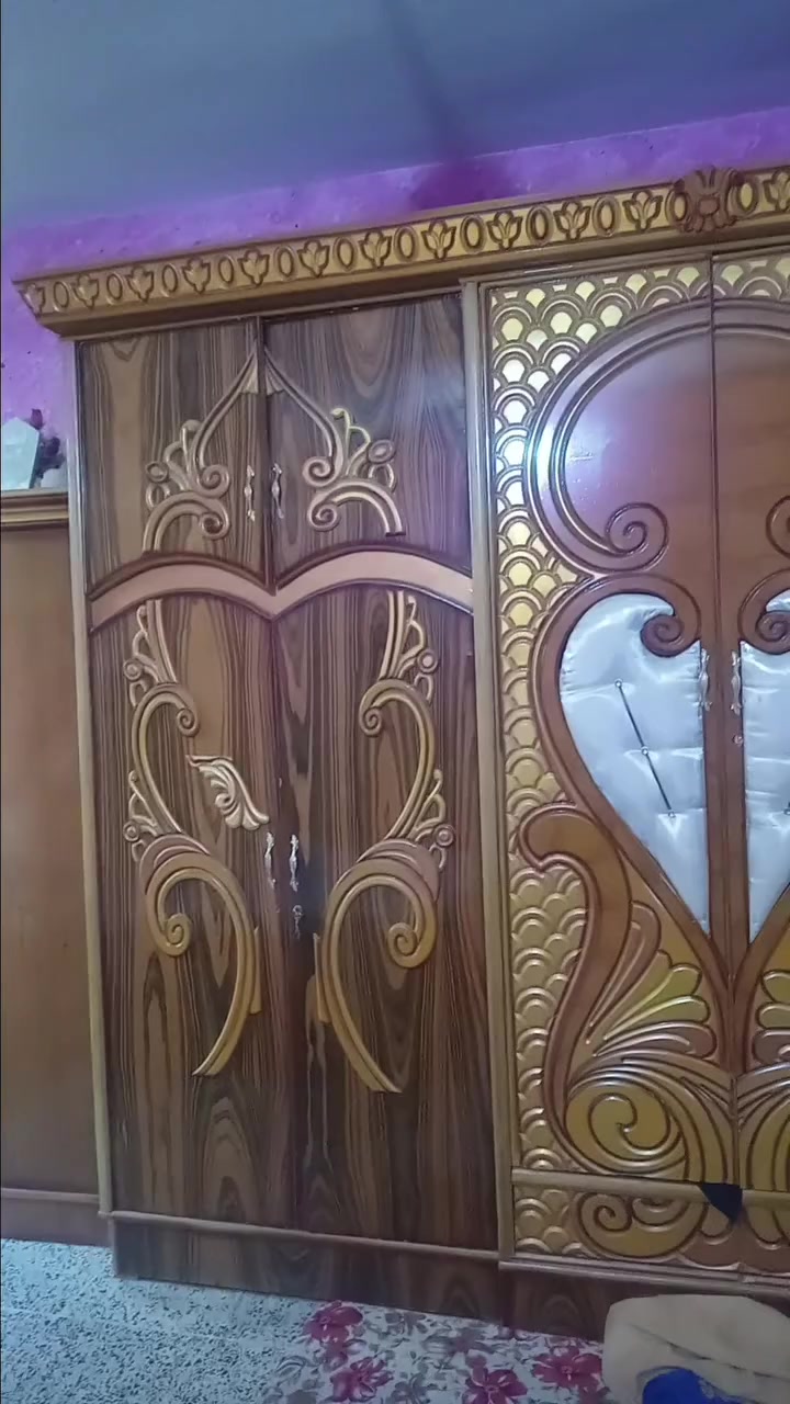 للبيع ***********للأستفسار واتساب عنوانه بغداد ناحية الرشيد
