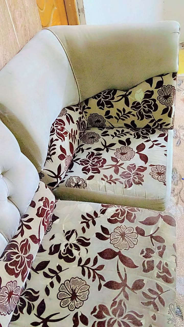 تخم نضيف للبيع


**إذا كنت صاحب هذا الإعلان وتريد حذفه لأي سبب، رجاءا أرسل رسالة إلى الدعم الفني**