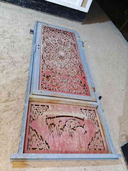 كرسته للبيع للتواصل***********
