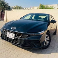هونداي النترا موديل 2024  اللون اسود 🖤 ماشي 22لف ميل  الضرر- فقط جاملغ...