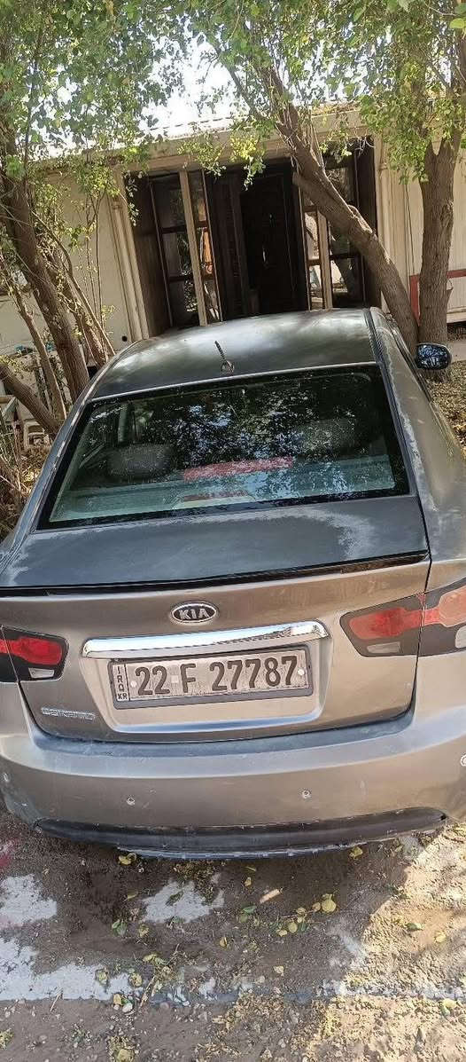 سيراتو خليجي  2011 تحويل مباشر سنوية ل2030
محرك 1600 دوش نظيف لا تنقيص ولا تبخير 
كير AT اوتوماتك وعادي 6 نمر 
تبريدها ثلج صدر نظيف تايرات نظيفة غرفة نظيفة مواصفاتها شاشة . تحكمات ستيرن . مري شفط . اشاير بالمري . بريك 4 ديسك .حساسات خلفية . كاميرا خلفية . مانع انزلاق
ضررها چاملغ امامي 
مصبوغة حزام اثر شخوط وجراد 
السعر مناسب جداً 72 وبيها مجال

العنوان الدورة ***********
