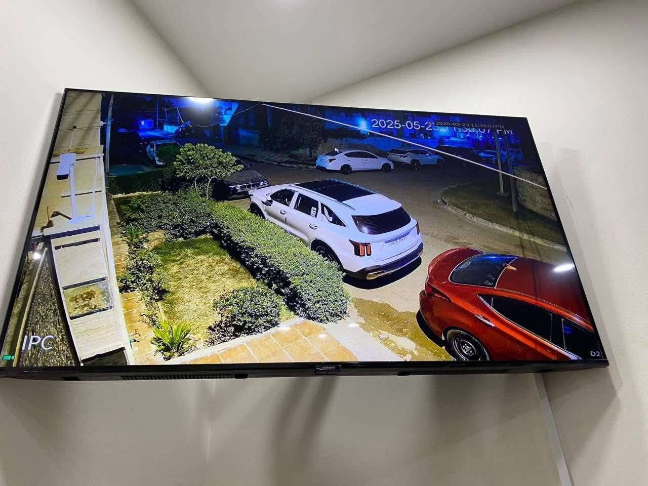 تريد اعلى مواصفات بالكاميرات
هي نظام ip  الدقة 4k
🫡شاهد واستمتع بالدقة 👇

المواصفات
اعمالنه في الناصريه 
اعلى العروض وافضلها مع خاصة الذكاء الاصطناعي والزوم
منظومة دهوا IP تجميع باعلى المواصفات دقة 4K

📌المواصفات
🔺8 كاميرات دقة 4k نظام ip كلر صوت وصورة دهوا اصلي
     لدات ( تصوير ليلي نهاري ملون حتى بدون انارة)
    مع كاميرا فدرالية 

 🔻جهاز NVR نوع دهوا موديل 5208 يشغل كل انواع 
      الكاميرات ويدعم تسجيل الصوت مع تصوير الوجوه 
     والتعرف عليها بالذكاء الاصطناعي 

🔺سويج نوع دهوا 10/100/1000 دفع 2 كيكا

🔻هارد 4 تيرا اصلي عدد2

🔺كيبل رولة SFTP  305نوع مورال مسلح دبل تغليف ونحاس 
      ومقاوم كافة الظروف الجوية 

🔺جهاز يو بي اس حجم 3000  

🔻بوكسات عدد 8 خاصة بالكاميرات لحماية الفيش من 
     الرطوبة والعبث وتعطي شكل لائق للكاميرات

🔻فيش كامله خاصة بالكاميرات

🔺كيبل اج دي مسلح

🔺راك لحفظ السويج يحتوي van للتبريد 
     
      راك حديد داخلي ومزجج للNVR يحتوي van للتبريد 

🔻جهاز KVM 60m لنقل الصورة والتحكم لاي مكان

🔻ستاندات ثقيل متغير 60/120سم 

🔻ماوس واير ليس نوع رابو

🔻التسليك بواري بلاستك وفلكس مقاوم لكافة الظروف

🔻ممكن ربط المنظومة على الانترنت وتراقيب وانت باي 
     مكان بالعالم

🔺ضمان سنه حقيقي

🔴لمزيد من المعلومات مراسلتنا على الخاص او الاتصال على الرقم
***********
