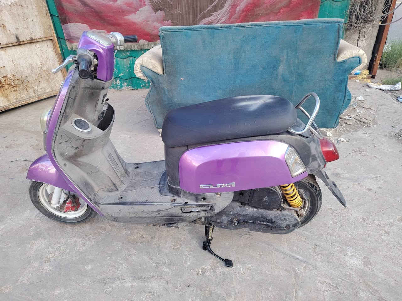 السلام عليكم ماكس بوليس دراجه مقفوله كلها بلاديه للبيع السعر 700 وبيها مجال او مراوس حسب القناعه مكان بغداد بلديات ***********
