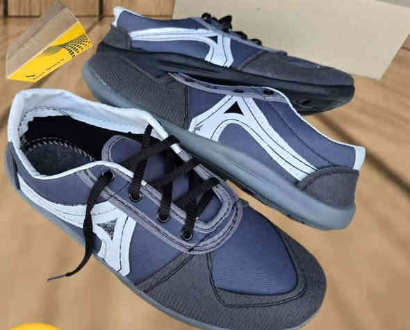 يوجد حذاء الفا رجالي سعر الكرتون 23 اهل الجمله كميات سعر مناسب 22 قياساته يبدا من 40 لحد 45  لحد  42 47 التواصل على هذا الرقم *********** ***********
