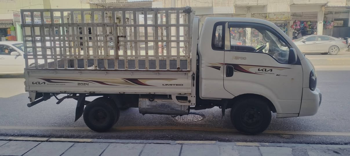 كيه للبيع2700بيها صبغ شبر أباب السايق رقم اربيل موديل 2011مكفوله كفاله عامه شرط التحويل حصه كاز بيها***********(***********)
