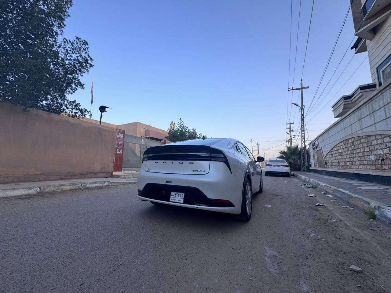 ‏تويوتا بريوس هايبرد بلاكن ان  موديل 2024
اللون :- ابيض 
صنف :- XSE
قوه المحرك :- 2.0 Hybrid
المسافة المقطوعة :-  8 الاف فقط
ثلاث انظمه شحن هايبرد بانزين
تمشي بالشحنة 100 كيلو بدون تشغيل المحرك 
مقاعد جلد اسود 
مقاعد كهرباء
تدفئة مقاعد 
تدفئة ستيرن
بانوراما 
بصمه 
بصمه ابواب 
تحكم ستيرن 
رادار امامي 
رادار مري ايمن 
رادار مري ايسر 
حساسات خلفيه 
حساسات اماميه 
كامره خلفيه 
هند بريك كهرباء 
اربع انضمه قياده 
‏SPORT.ECO.NORMAL.CUSTOM
شاشه كبيره لمس 
تبريد شاشه بيانو 
شاشه دشبول الكتروني  
نضام اوتو ايفي
مانع انزلاق
تحديد مسار
نضام كروز 
لمس اناره داخليه 
لايت LED 
اوتو هولد 
حساسات ابواب 
السياره بدون حادث بارد فقط
دعامية خلفيه اصليه نفس اللون
 للاستفسار الاتصال ع الرقم 

+964 788 477 7090

( السعر 179 ورقة )

اعتذر جدا عن المراوس للبيع فقط


**إذا كنت صاحب هذا الإعلان وتريد حذفه لأي سبب، رجاءا أرسل رسالة إلى الدعم الفني**