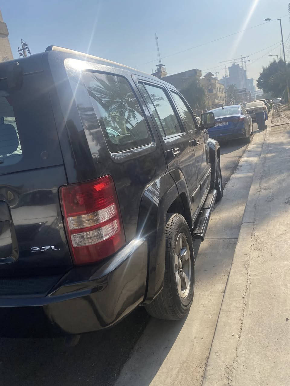 سلام عليكم
***********
لبرتي ٢٠٠٨ محرك ٣٧٠٠ مكينه كير مكفولات صدر امامي خلفي نضيف تبريد ثلج لايت زنون بسمي رقم بغداد دولي بسعر ٨٨$ علما السياره بدون صبغ حتا كفرات الجاملغات بدون صبغ
