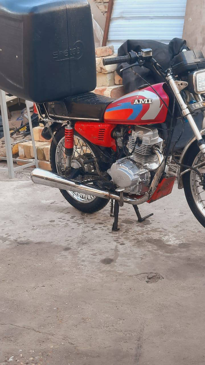 اوراق اصوليييي السلام عليكم ورحمة الله دراجه نامه متياز الباب الاول موديل2021اوراق اصولي وكيل سيد جعفر سعرها 860 عوزها فقط دبلات لان عطلانات  *********** فقط الشراي يتصل رجاء ما يعجبك السعر والدراجه اعبر المنشور
