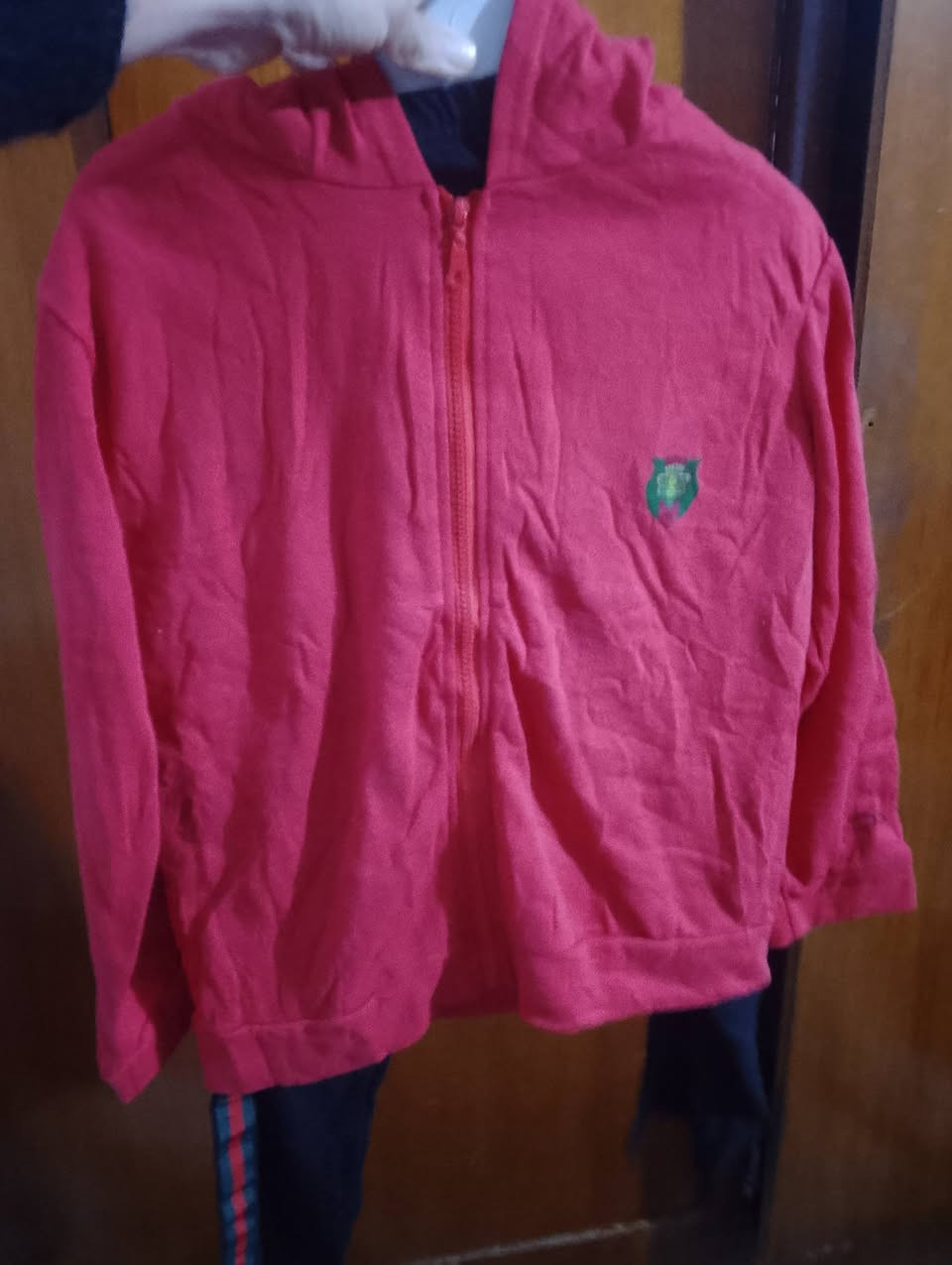 سلام عليكم
عدي ملابس اطفال جديده 

لبيع تصفيه محل 
كل موديل ويا الوانه
سعرهن بلاش
ستفسار بي وتساب ‏‪***********‬‏
