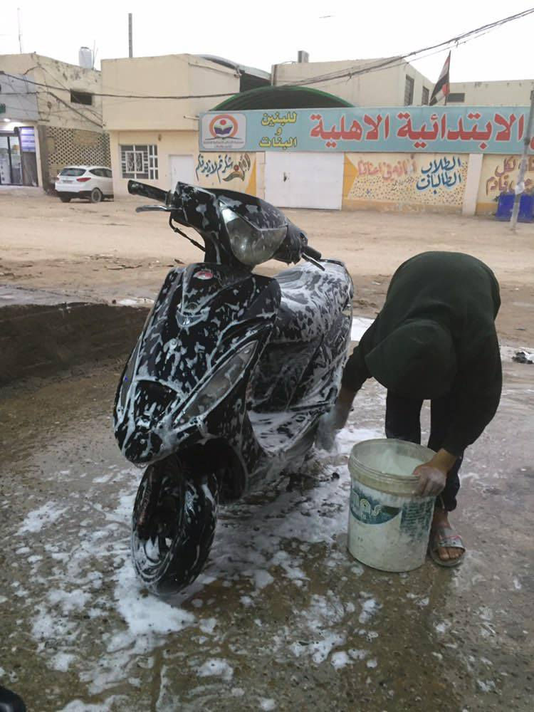 السلام عليكم 
كامكو جي فور G4
دراجه كامله كلش محرک نضيف 
كهربائيات فول الدراجه ماعايزه شـــي 
السعر 400 وبيها مجال بسيط كلـــــــــش
للاستفسار اذا شراي اتصل ع ***********
