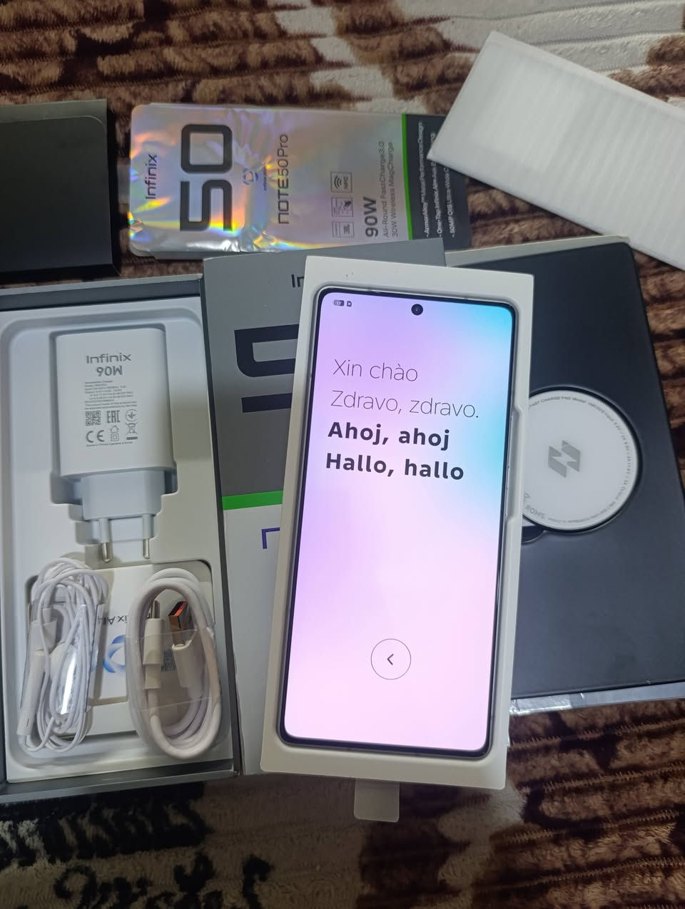 انفنكس نوت 50 برو جديد غير مستخدم
كامل غراضه رام 12+12

اكرر غير مستخدم


**إذا كنت صاحب هذا الإعلان وتريد حذفه لأي سبب، رجاءا أرسل رسالة إلى الدعم الفني**