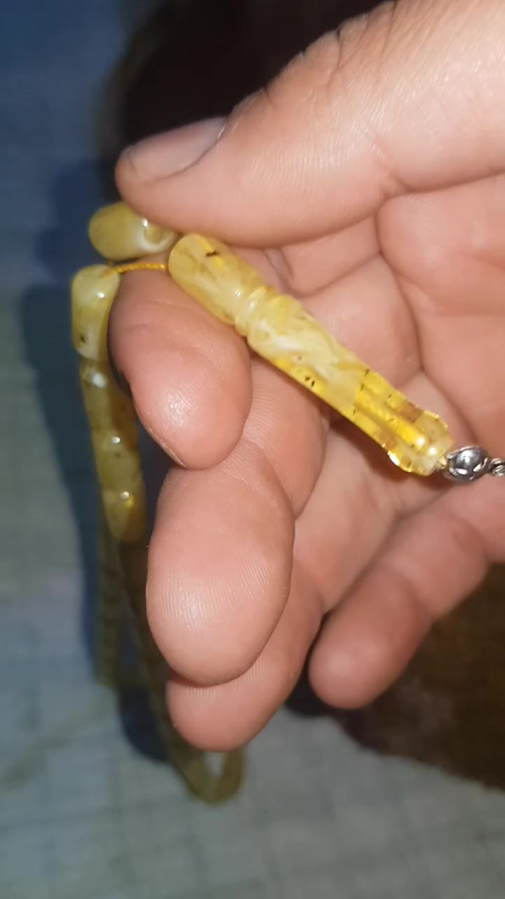 سبه كهرب عمره ٥٠ سنه واكثر جانت مال ابوي محتاج دبيعهن علمود العيد اريد اخذ هدوم لجهاليعلي العباس الميصعد منشوري ساعه جابوهة من السعوديه اصليه والله شدفعونبيه اخوه اخوكم من الحله وعندي كم شغله قديمات سماور وراديو وكم شغله انتيك هم ابيعهن


**إذا كنت صاحب هذا الإعلان وتريد حذفه لأي سبب، رجاءا أرسل رسالة إلى الدعم الفني**