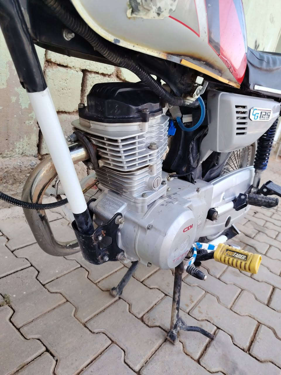 إسلام عليكم للبيع ماطور 4كير تايكر
مثل ماشوف بالصوره الماطور 
مكانه الحويجه حي حطين
 السعر خاص 
***********
