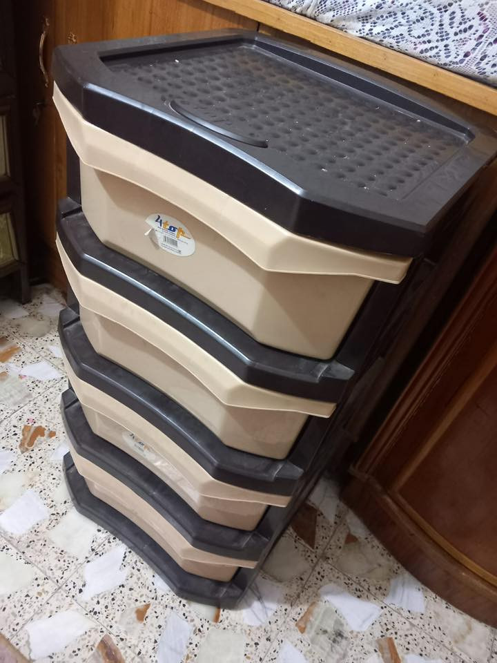 للبيع مكان الحسينية نسبة نضافة الغراض 100‎%‎
***********
