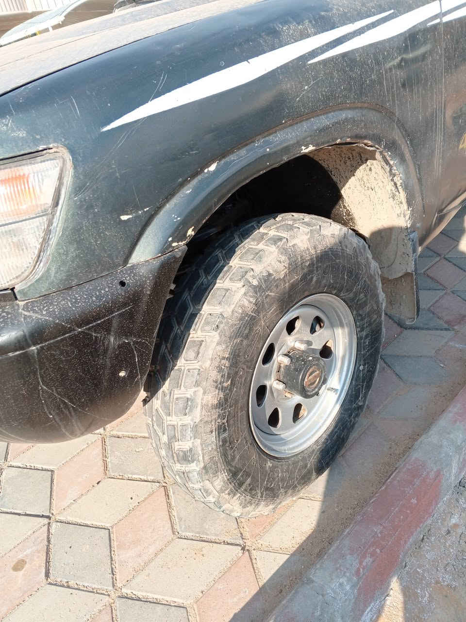 يالله لبيع نيسان باترول موديل 97 سفاري رقم انبار تحويل مباشره بدون ضربة صبغ حزام لجماليه تخم تاير جديد ياباني كهربائيات كله شغال غرفه جديده بلاديه كير اكسلات شاصي خير من الله محرك 4500 بي صوط بكن يعني يرادله تجفيت ينكص من السعر سياره كامله وجاهز عدا المكينه باتري جديد راديتير حاضن بورات كله جديد ادامه كامله عل سياره المكان ديالى بلدروز السعر 85ورقه وبيه مجال ***********
