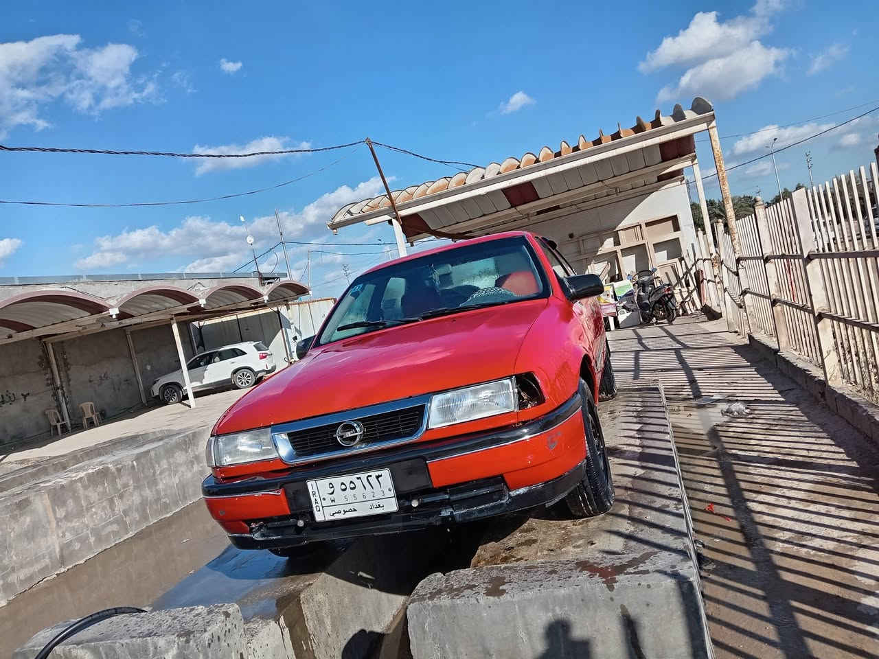 السلام عليكم بيع سياره اوبر موديل 92 رقم بغداد محرك 1800 سعر 33 ورقه بمجال مكان نجف اشرف رقم ***********+***********
