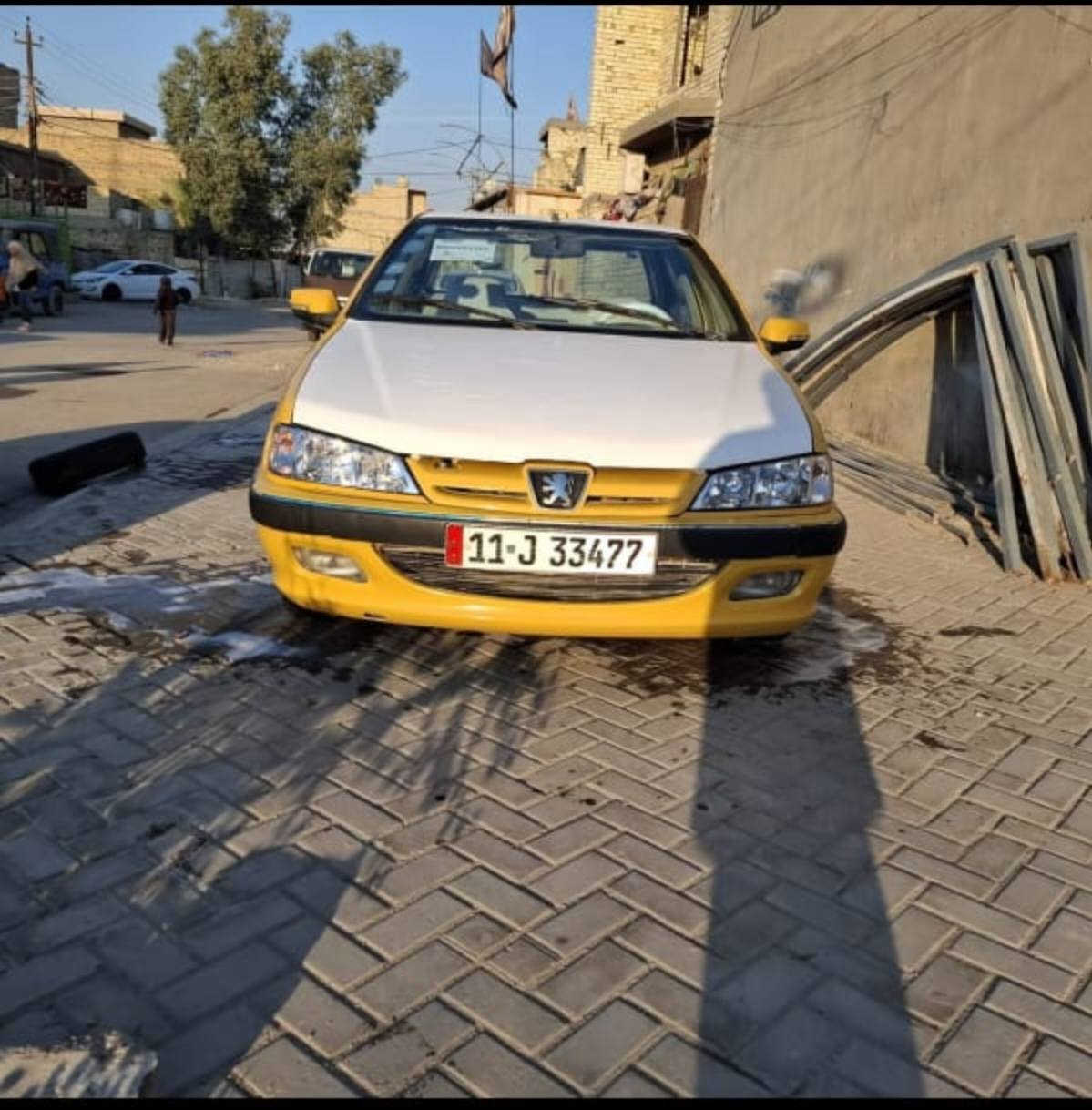 ياالله سلام عليكم شباب بيجو بارص 2015 كير ومحرك حاويه الله شاهد لاتنقيص ولا تبخير سياره خير من الله ربع ماذب عليه كفاله عامه من عده طخه بصيطه كلش جوه المازده ومعمره السياره بسمنه تحويل مباشر السياره جديده بمعنه  الكلمه حداديه جاهزه  السعر 47 وبيه مجال حك الجيه مكاني بغداد النهروان متواجد واتساب وعل خط***********
