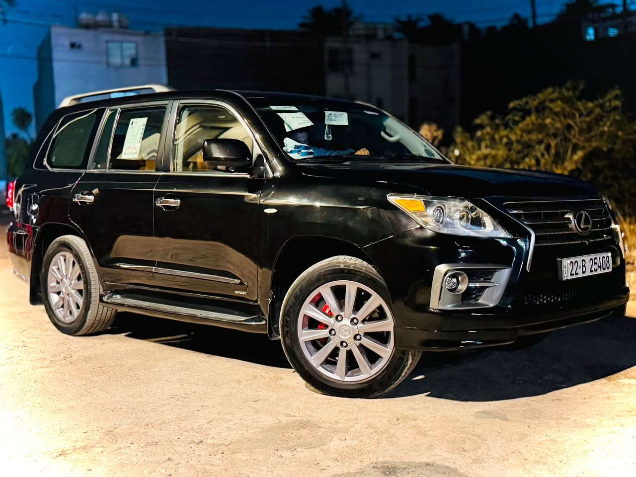 لكزس 2011 خليجي 
للبيع او مراوس بلاندكروز 22 وفوك
LX 5700 
فولل مواصفات 1/1 
رقم اربيل الجديد
بيهة صبغ 3 قطع 
جاهزه من كلشي سيرفس كامل
مكاني بغداد الدوره 
ب325 وبيهة مجال
***********
