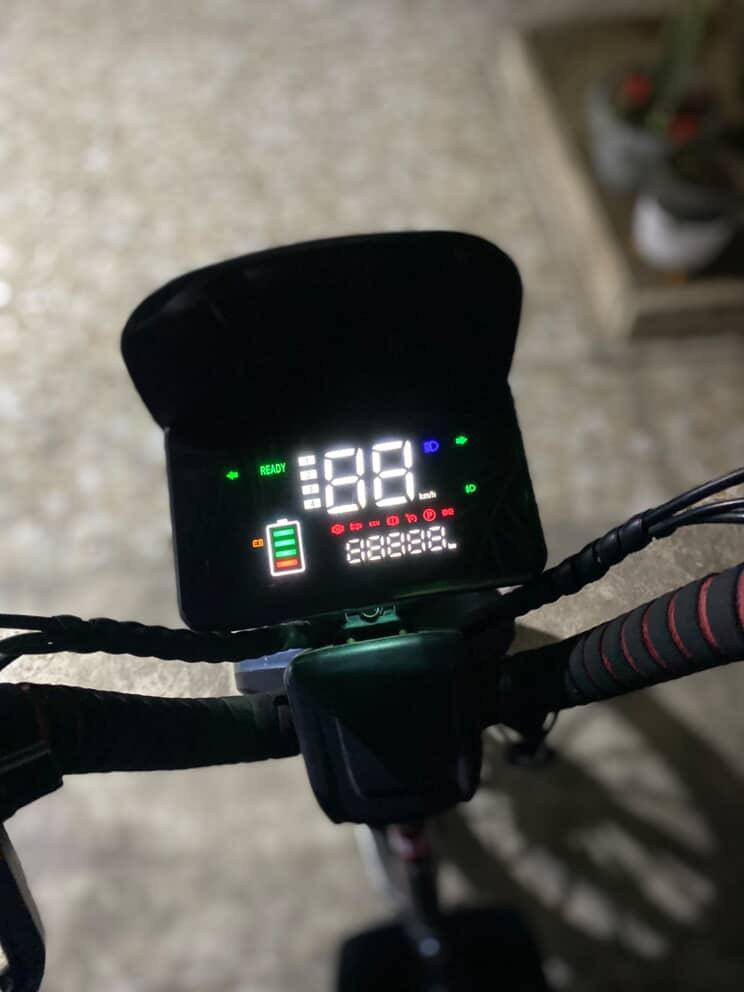 دراجه شحن شركه HIS
موديل 2024 _ بلوتوث 
حجم الدراجه 16 _ 5 بطاريات 
اشاير _ كلوب أمامي _ فتراليه خلفيه 
4 سرع _ شاحنه مال الشركه HIS 
بايدر شغال _ بطاريه جديده 2026/1/1
شاشه HIS لاصليه _ سله أماميه
 سويج _ تشغيل قفل فتح عن بعد
مكاني بغداد جديده  السعر خاص


**إذا كنت صاحب هذا الإعلان وتريد حذفه لأي سبب، رجاءا أرسل رسالة إلى الدعم الفني**