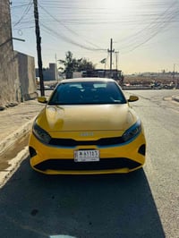 كية فورتي البيع مديل 2023 ماشية 71 لسيارة ليبل واحد حادثهة طخة خفيفة ب...