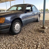 مرسيدس • ١٩٨٩ • رقم ديالى