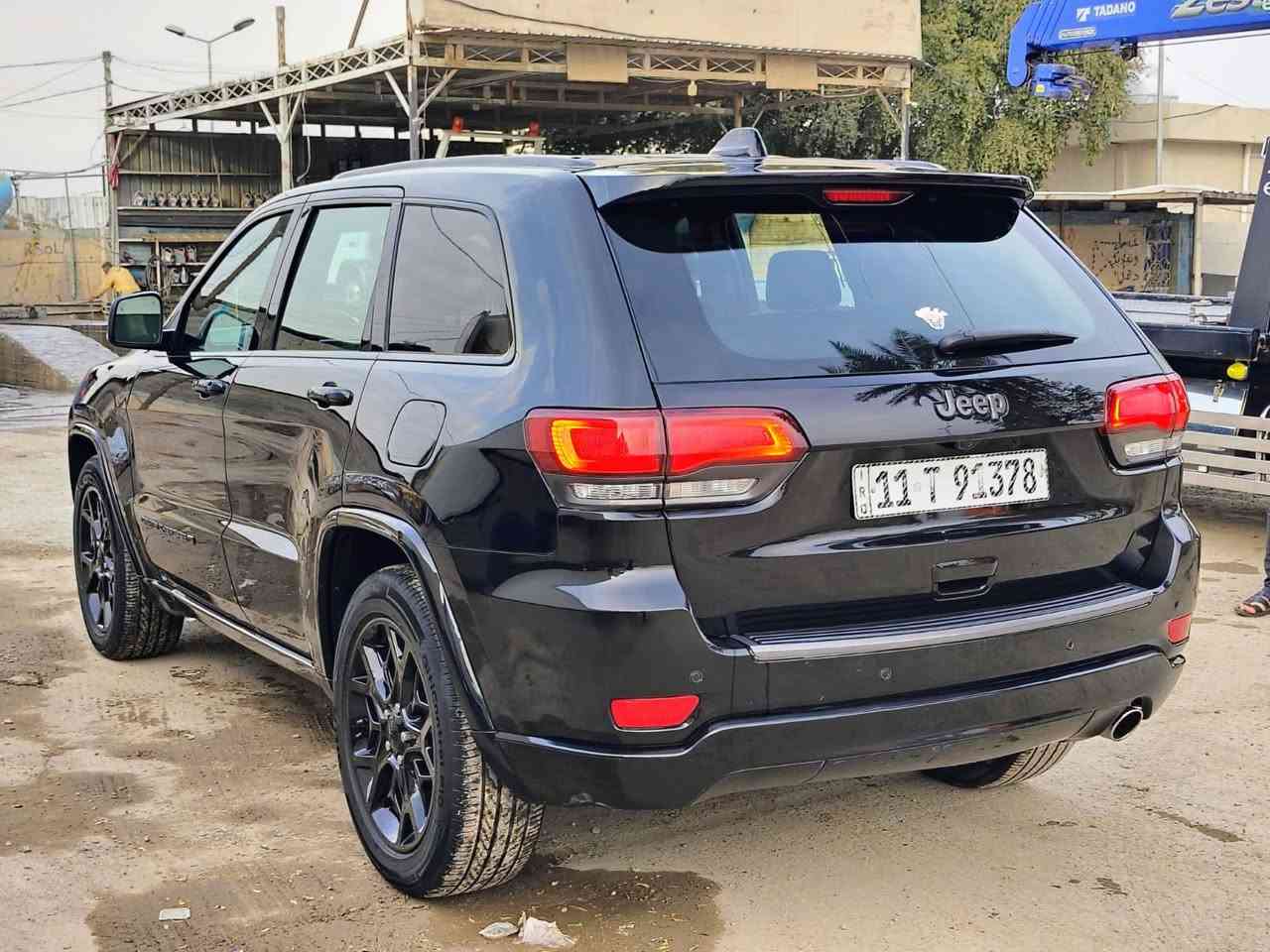 جيب 2021  لمتدد
مواصفات اوتو بارك  
بنوراما 
تشغيل عن بعد 
رادار 
حساس امامي خلفي
تدفئه تبريد مقاعد
جنطه كهرباء 
بعد مواصفاات لمتدد معروفه 
صبغ 4 قطع بدون دواخل 
ماشيه 90 الف كيلو 
السعر 227 وبي مجال


**إذا كنت صاحب هذا الإعلان وتريد حذفه لأي سبب، رجاءا أرسل رسالة إلى الدعم الفني**