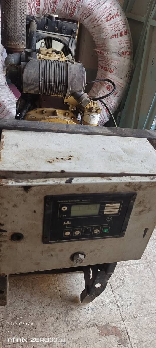 السلام عليكم

مولد نوع بيركنز انكليزي بزون ٤ بستم ٢٢ كيفي ثري فيز  المحرك ورأس التوليد مشروط من الفتح والتبديل على وضع الشركه نظام حمايه متكامل مع اطفاء وتشغيل ذاتي اوتو 

العنوان واسط 
السعر 28
للتواصل الاتصال 
***********
