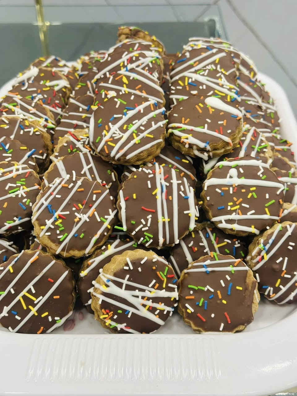 إسلام عليكم يتوفر معجنات تركيه في سعر الجمله 
***********
