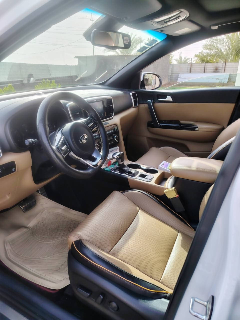 السلام عليكم شباب
سبورتج ٢٠٢٠ بغداد جيتي فول الفول لون ابيض العداد٧٧

خليجي بدون قطرت صبغ سبير عالشركه مواصفات الجيني معروفه رقم الجوال *********** بغداد
