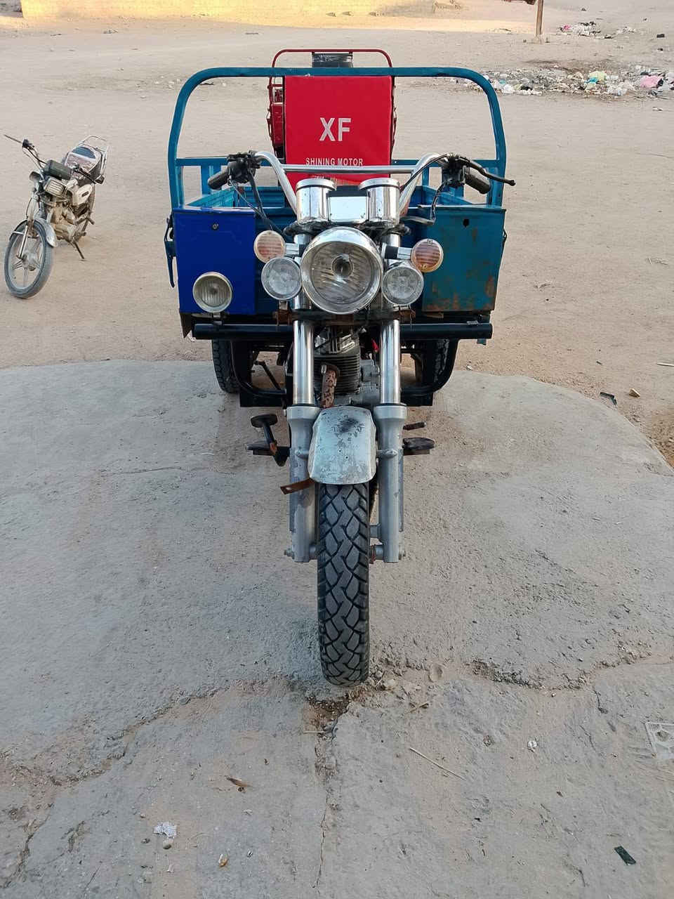 السلام عليكم ستوته 12 نقره سلف محرك لا تنقيص لا تبخير اوراق اصولي باسمي كهرباء كله شغال سعرها 750 مكان كربلاء حي النضال يريده يتصل عليه ***********
