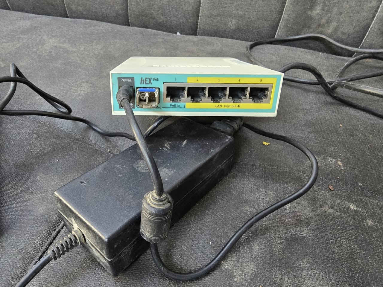 دشات 32 هايبر
912 جديد 
بوربيم m5 400
بور بردج m5
1009 بلص
سكترات 2.4
سكترات ARC
انجكترات 1 كيكا مع المحولة 
مايكروتك بور وداتا 960GS
سويج بور وداتا 24 فولت
سويج بور وداتا 48 فولت
سكتر مدمج ٩٢١ مايكروتك
محولات سكاتر GPS و AC اصليه 1 كيكا
دعسوقة بث
اومني ومتل 5 
دش ٣٢ انتي نويز
لنك مايكروتك ac
تحويلات تندا ١ كيكا
تحويلات اكسبون ١ كيكا جديد

يوجد توصيل كافة المحافظات 

***********
***********
