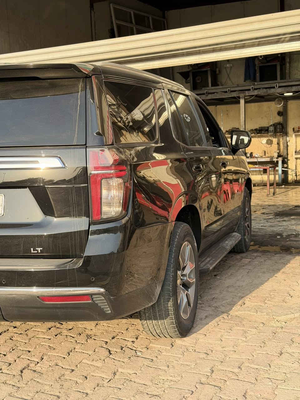 سلام عليكم
 شوفرليت تاهو 2023 الفئه LT
اسود مضلل  
رقم بغداد  بسمي 
وارد امريكي الحداث موجد بل صور وحته السنور 
مكفولة من لغد و شاصي 
كير مكينه 5300 حداديه مشروطات سياره جديده بمعنه
سياره غرفه مال PRAMER
شاحن وائر ليس 
شباك PRAMER
ماشيه 35 ميل
سياره بجم زنون كامل
كشنات كهرباي 

السعر       385$

المكانبغداد الاعظمية 
 الاستفسار والتواصل 

على الرقم. ***********
