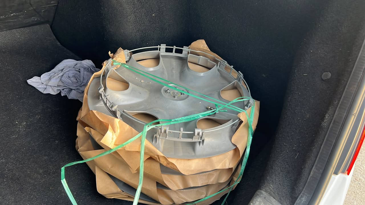 السلام عليكم سني مصري للبيع2025 ماشيه 27 الف     تبريد خلفي جام كهربائي مكفوله ع وضع شركة سعر 125 ورقه مكان بغداد رقم اربيل  هاتف  *********** .
