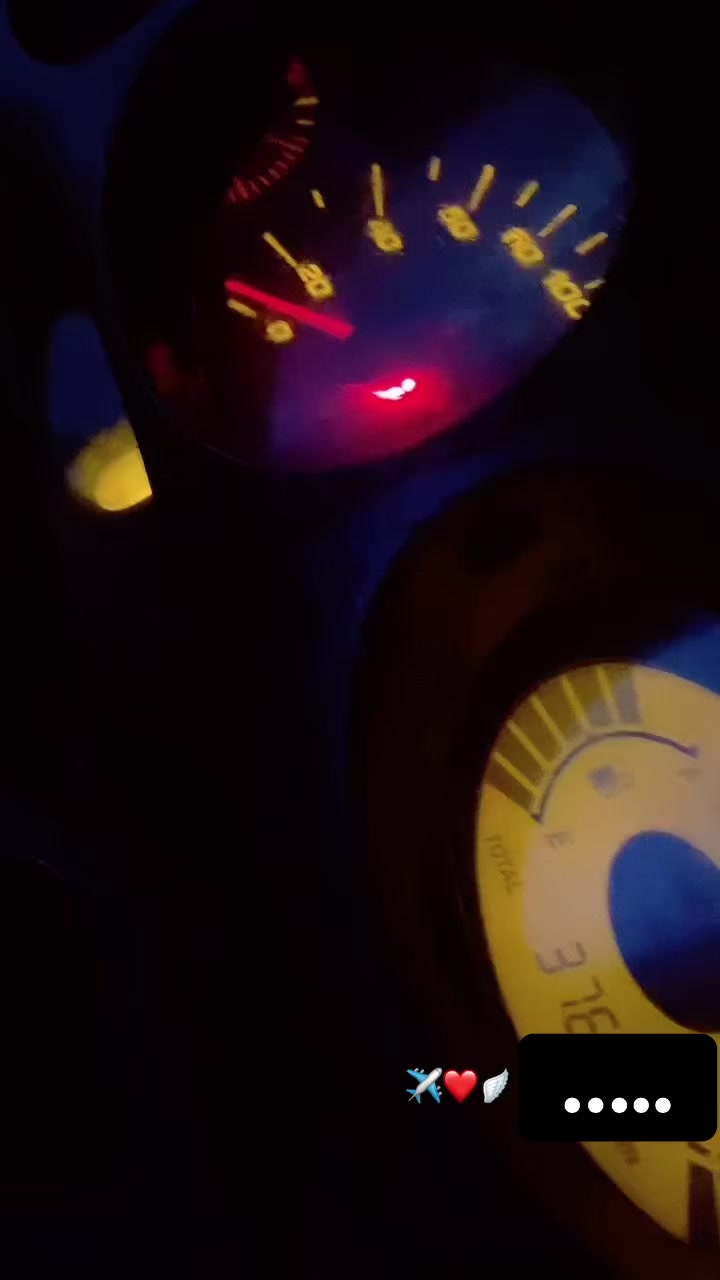 سلفر ونج400 دراجة جاهزة من كلشي مغلفة ابيض للجمالية بيهة ملاحضات بل كفر مي اخضر حماوتهة تخبل شغل مابيهة نقص سعرهة12$ وبيهة مجال بسيط مكاني بغداد العبيدي ***********
