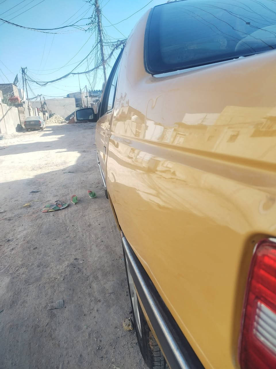 السلام عليكم
بيجو 405 للبيع موديل 2012 رقم بغداد دولي
 مكفوله من الضربه والتبديل والصبغ
مكينه وكير كفاله
حداديه جديده
كهربائيات كلهه شغاله
سنويه مجددة 2030
مصفره هيئه وغرامات 
سياره نضيفه وجاهزه مابيهه نقص
السعر خاص
العنوان النجف 
***********
