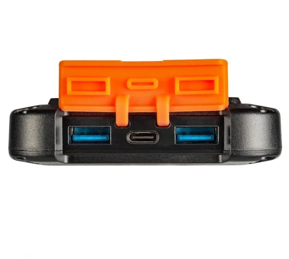 شاحن طاقة شمسي محمول (باور بانك) طراز Xtorm.
السعة: 10,000 مللي أمبير في الساعة.
الطاقة: 20 واط.
الميزات: يحتوي على منفذين USB ومنفذ USB-C، ومصباح LED مدمج.
المتانة: حاصل على شهادة IPX4 لمقاومة الماء.


**إذا كنت صاحب هذا الإعلان وتريد حذفه لأي سبب، رجاءا أرسل رسالة إلى الدعم الفني**