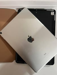 ايباد ١٠ برو • ٦٤ • بطارية ٩٠٪