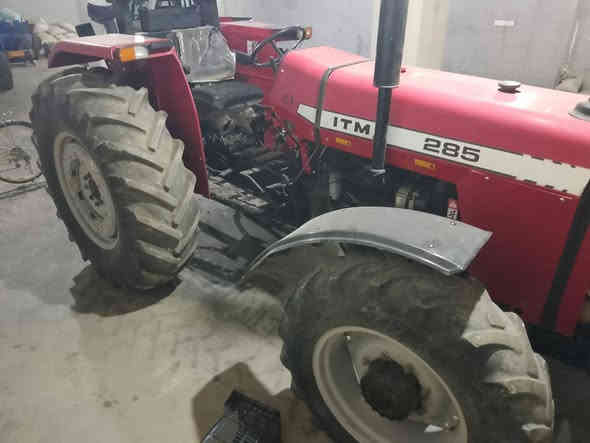 للبيع العنوان كلار
 رقم *********** مكلف بالنشر
