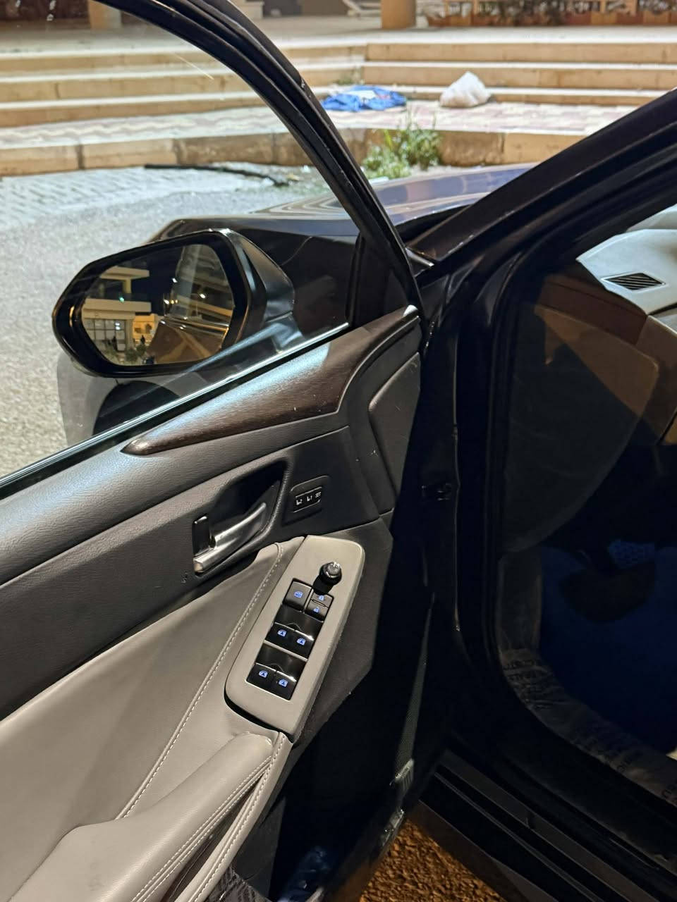 تویوتا افلون 2022 v6  وارد امریکی
20الف ماشیە نضیف جدان
سنویه غایه 2030
4قتع سبخ حادس جانبی
بجم ورا کبس
*********** واتس اب
