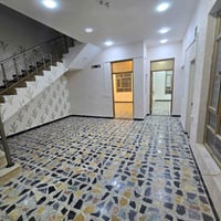 #للايجار  200 متر  طابق اول معزول تام يحتوي عل 3نوم صاله مطبخ صحيات (ا...