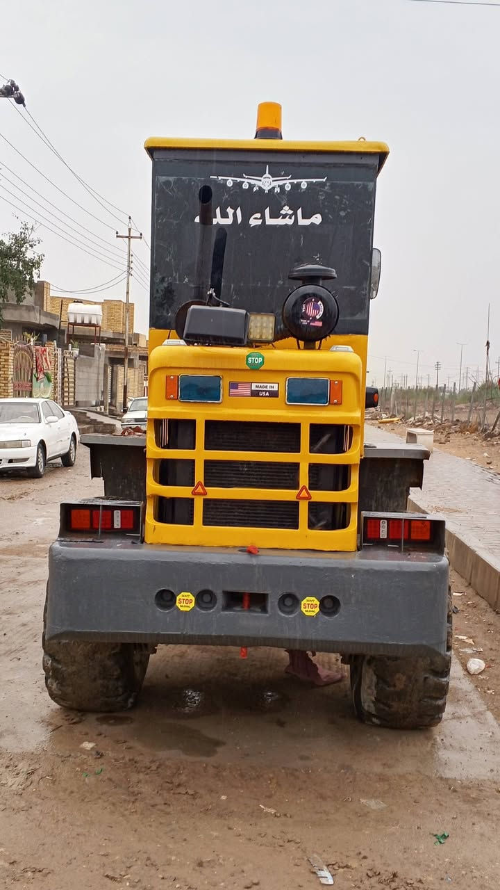 للبيع شفل صيني زت ايل حجم 920رقم ذي قار سنويه جديدة لغايه 2029 يحمل تك ليبر واحد هكير حداديه كهربيات كله جاهزه سعره 90ورقة وبيه مجال مكان ناصريه قلعه سكر مكلف بلنشر ***********
