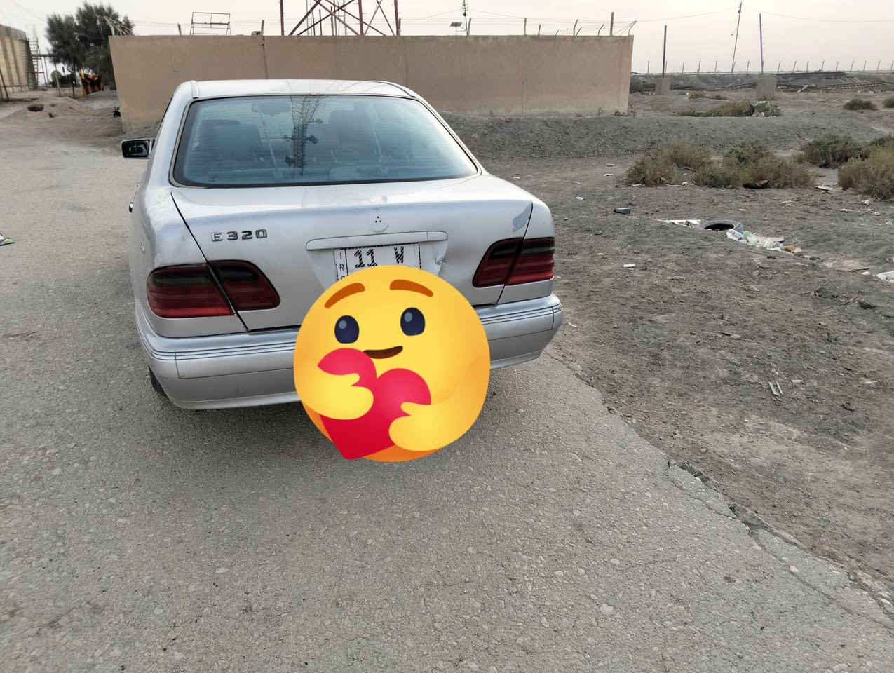 سلام عليكم
ام عيون 1997
السعر(٨٨)بيه شي بسيطحك الجيه
السياره كفاله من العيب الشرعي والخياس
 مصبوغه  عام وبيها طخات
مكينه  6 خراطيم .
هزه جديدة ومداور ثاني يوم 
رقم بغداد  انكليزي .اتصل على الرقم ***********
*********** 
المكان ذي قار
