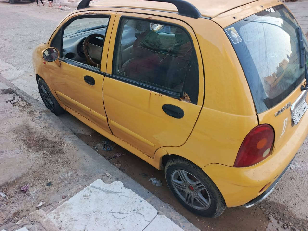 البيع كيو كيو سنويه 29 مصفره
مكينه كير كفاله      سعر 17 بيه مجال 

حداده تخم تاير جديد كهربايات كله شغاله 

دوشمه جديده تبريد شغال 

*********** مكاني ميسان العماره مغربه
